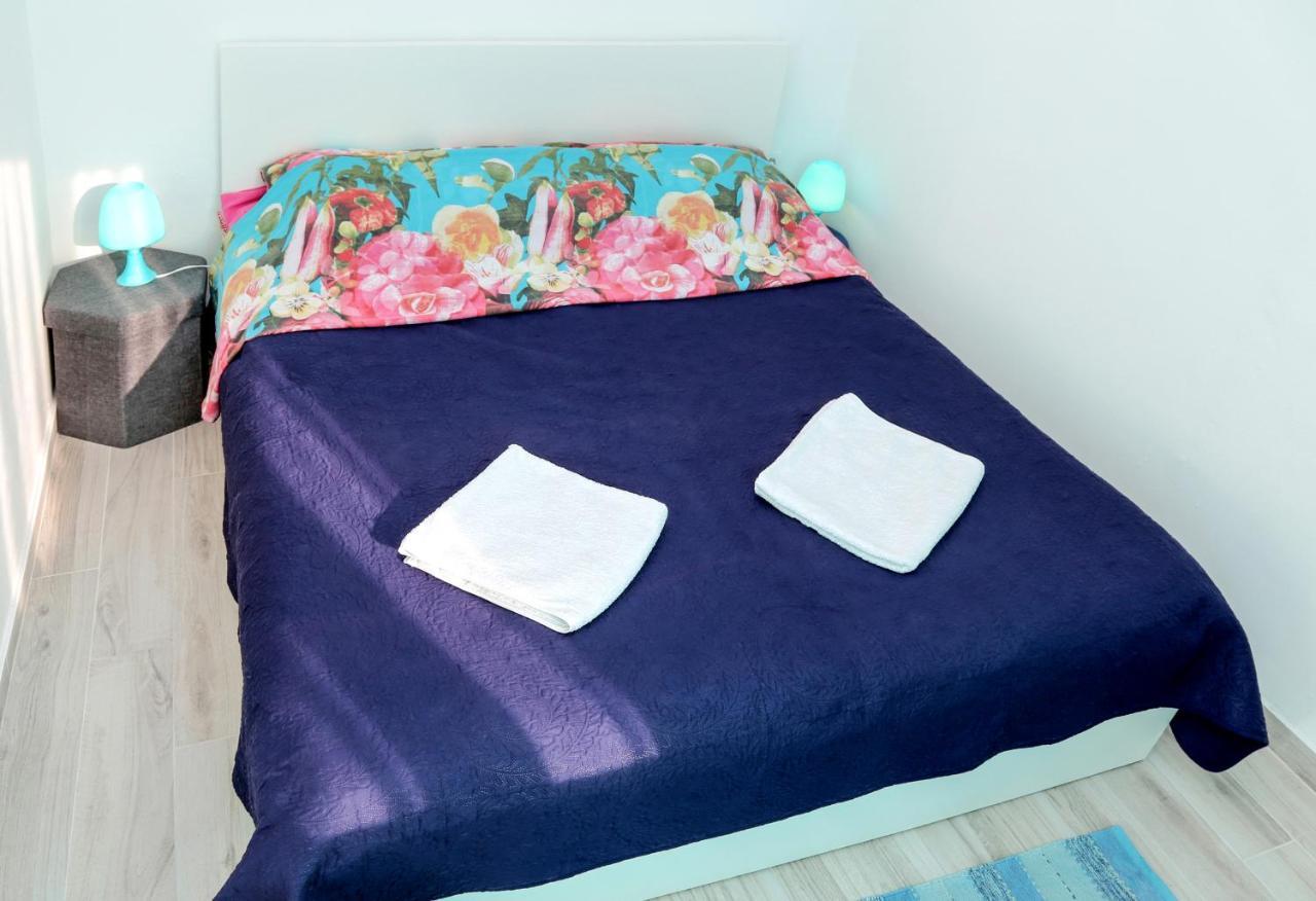 Apartmani Ria2 Pag Pag Town Luaran gambar