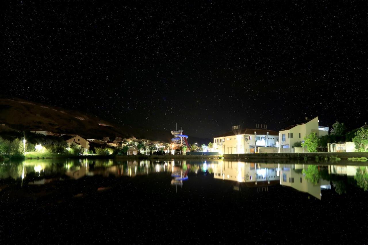 Apartmani Ria2 Pag Pag Town Luaran gambar